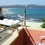Dobrevi 4*