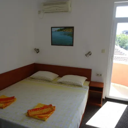 добреви Къща за гости Приморско