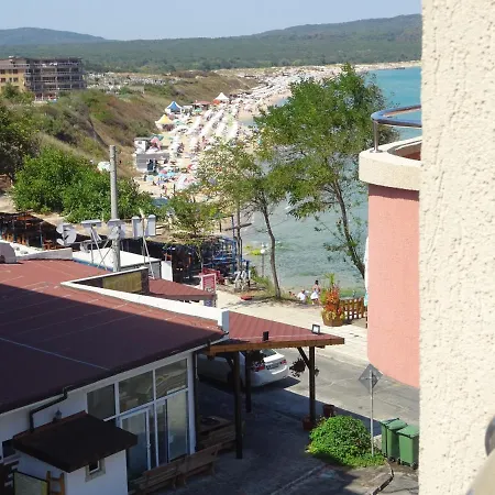 Dobrevi 게스트하우스 프리모르스코