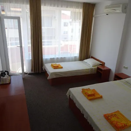 Къща за гости добреви 4*