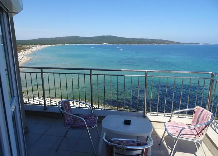 Dobrevi 게스트하우스 4*