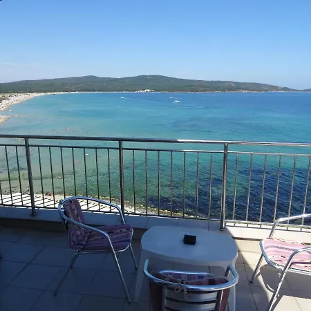 Dobrevi Guest house 4*