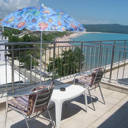 Dobrevi Guest house 4*