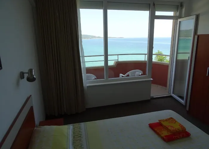 Dobrevi פרימורסקו