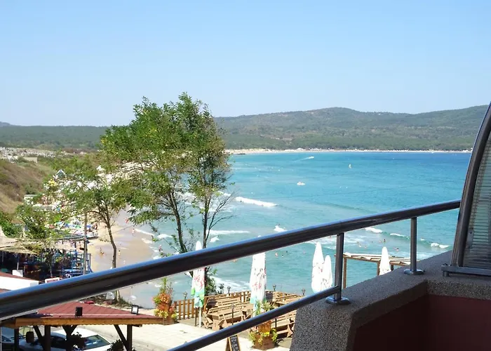 Dobrevi 4* פרימורסקו