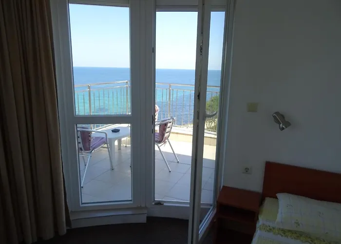 בית הארחה Dobrevi